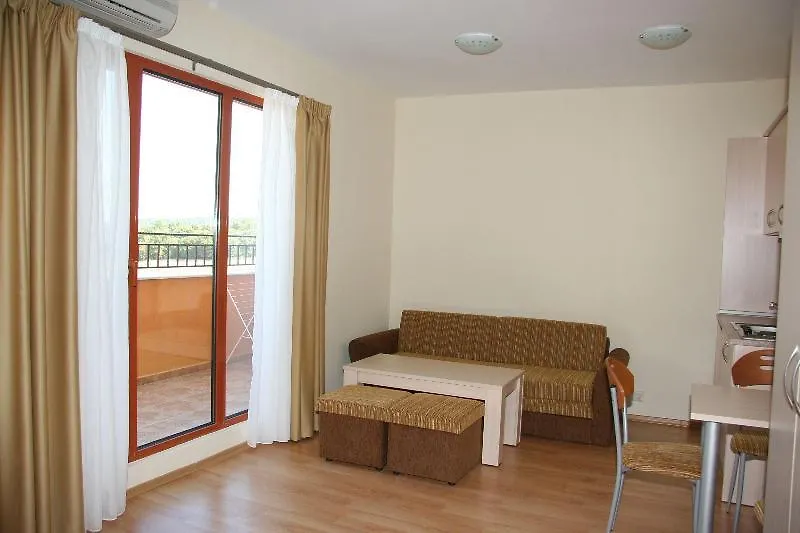 Serena Residence Aparthotel Sozopol 3*,